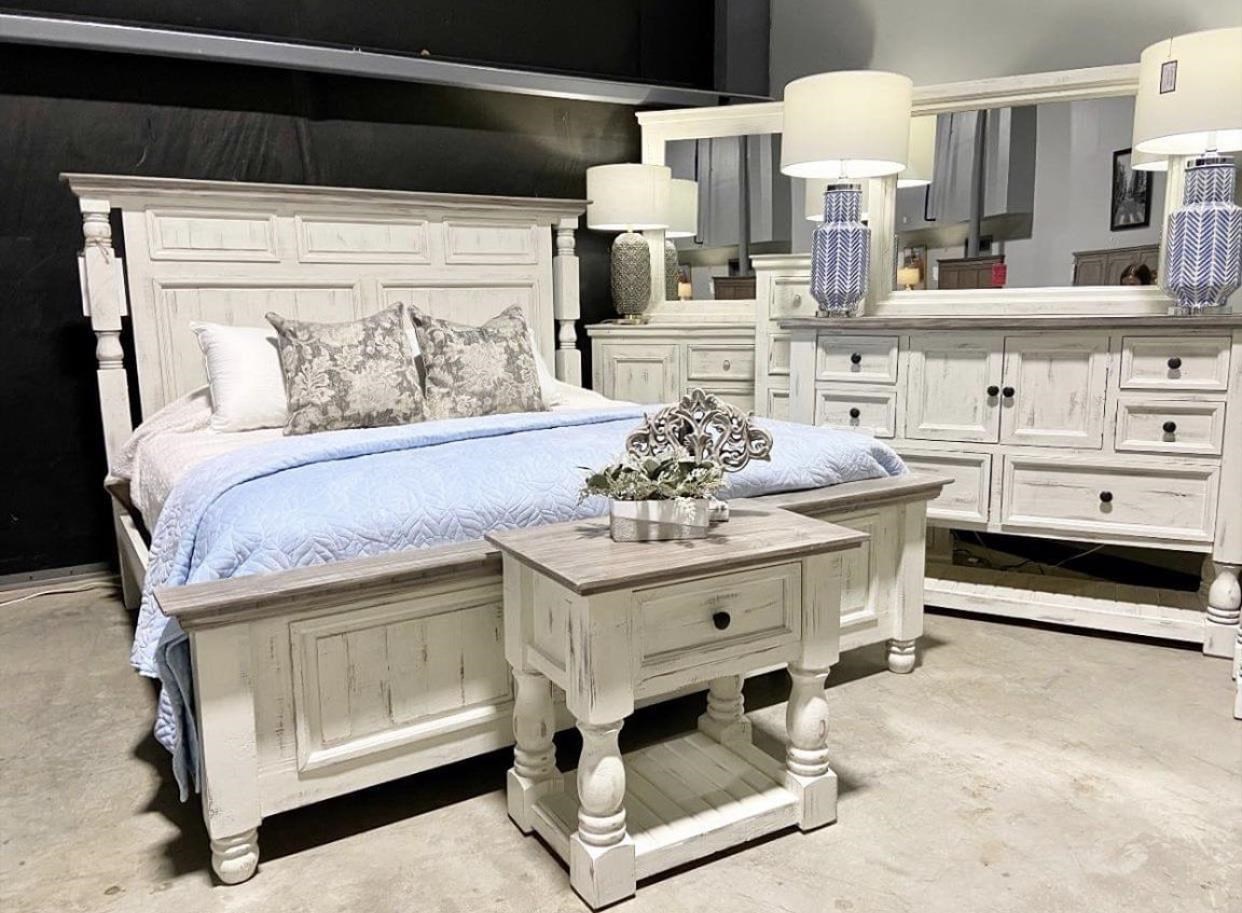Split Nickel Martha King Bed, Dresser/Mirror, and Nightstand Dream